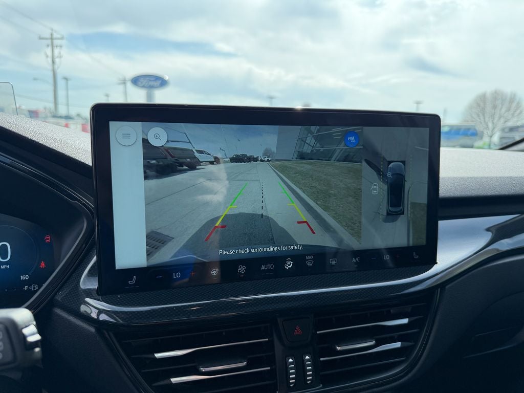 2025 Ford Escape Hybrid ST-Line Elite