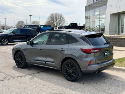 2025 Ford Escape Hybrid ST-Line Elite