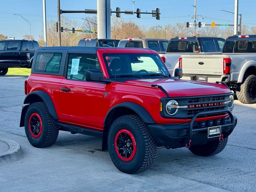 2023 Ford Bronco Base