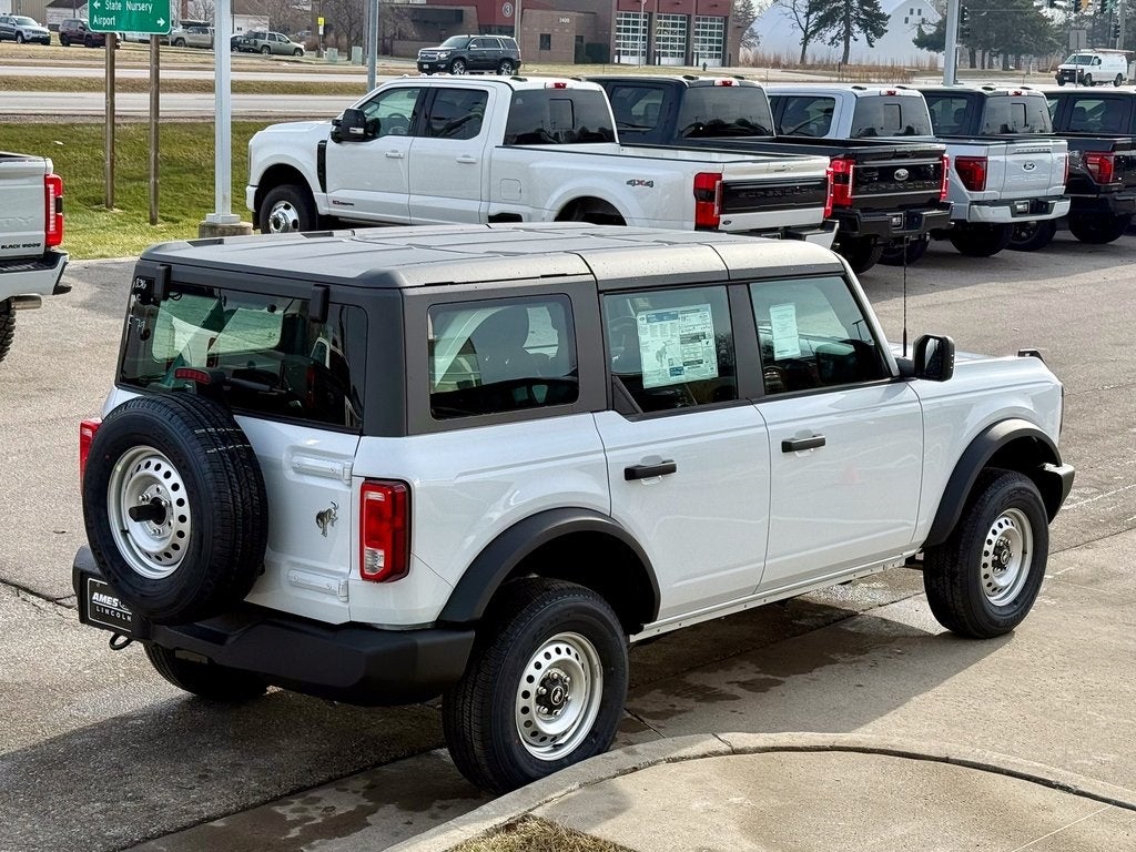 2025 Ford Bronco Base