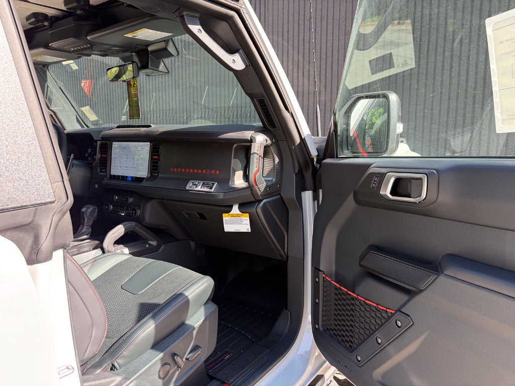 2026 Ford Bronco Velociraptor 500