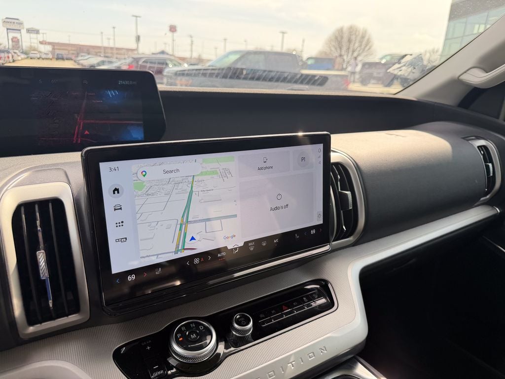 2025 Ford Expedition Max Active