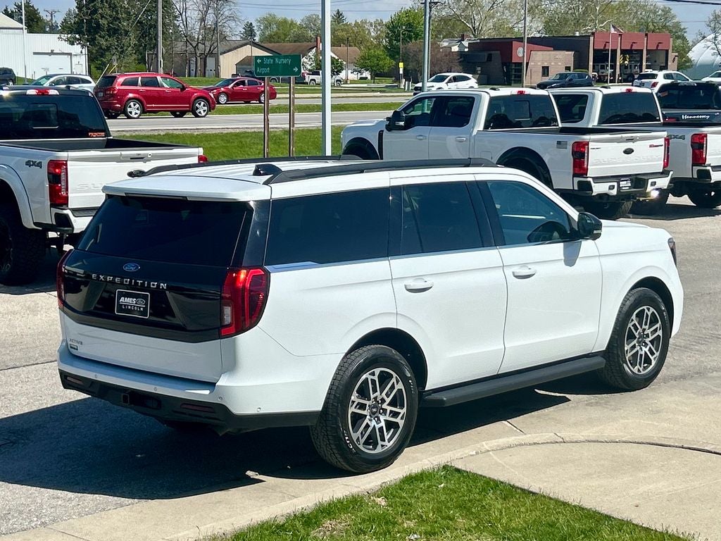 2025 Ford Expedition Active