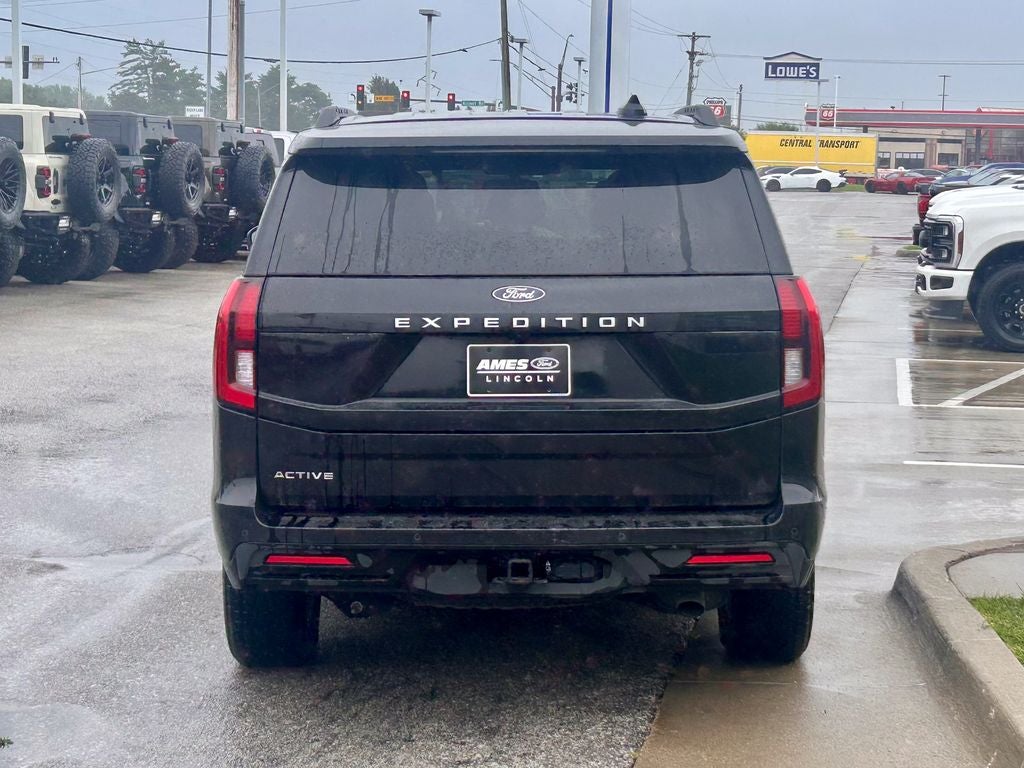 2025 Ford Expedition Active