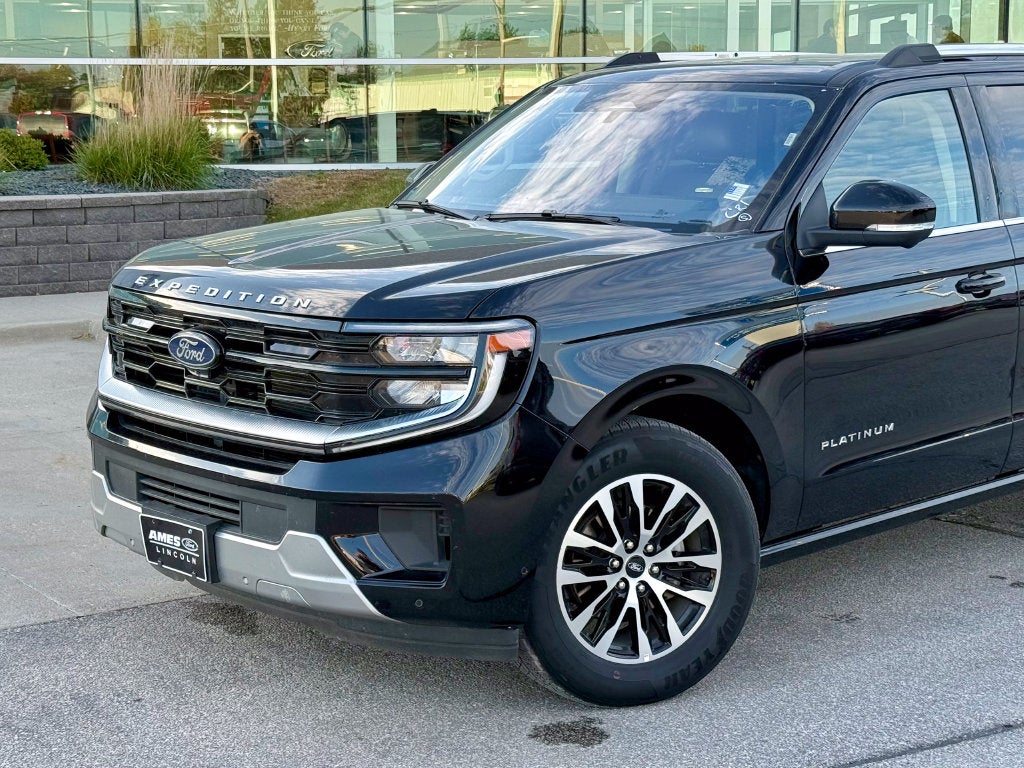 2025 Ford Expedition Platinum
