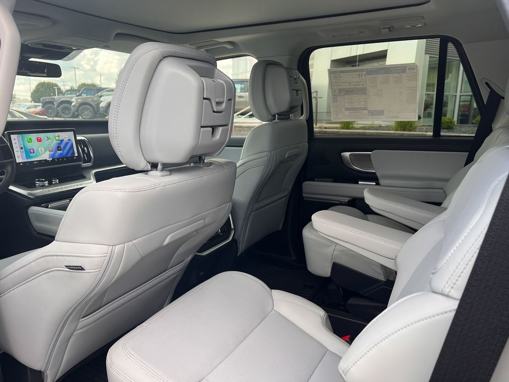 2027 Ford Expedition Platinum