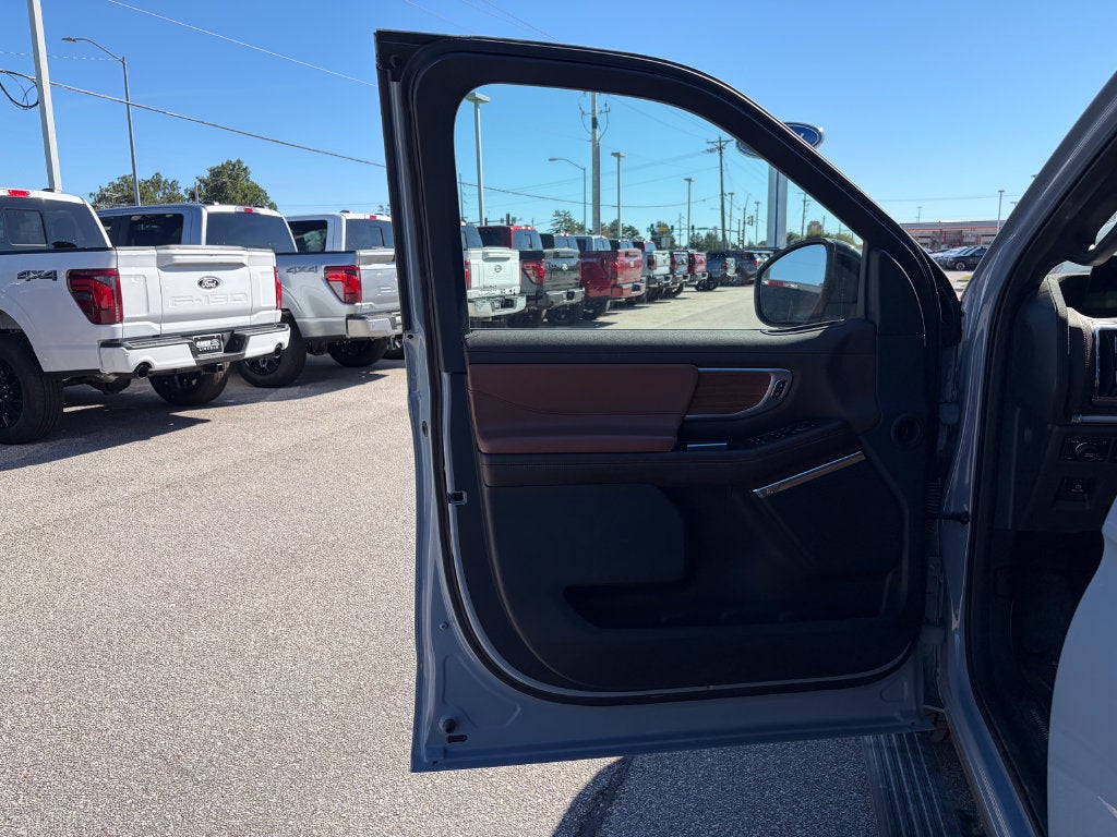 2025 Ford Expedition King Ranch