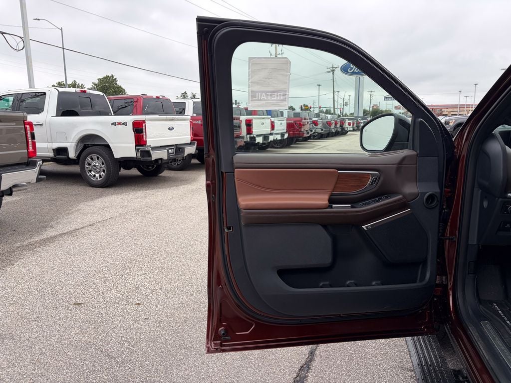 2027 Ford Expedition King Ranch