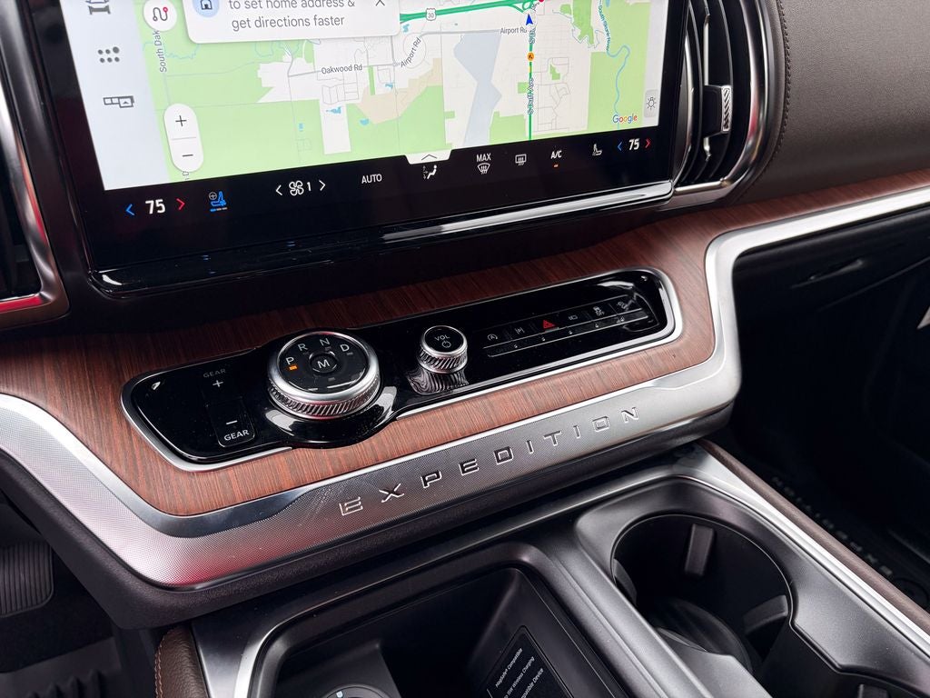 2027 Ford Expedition King Ranch