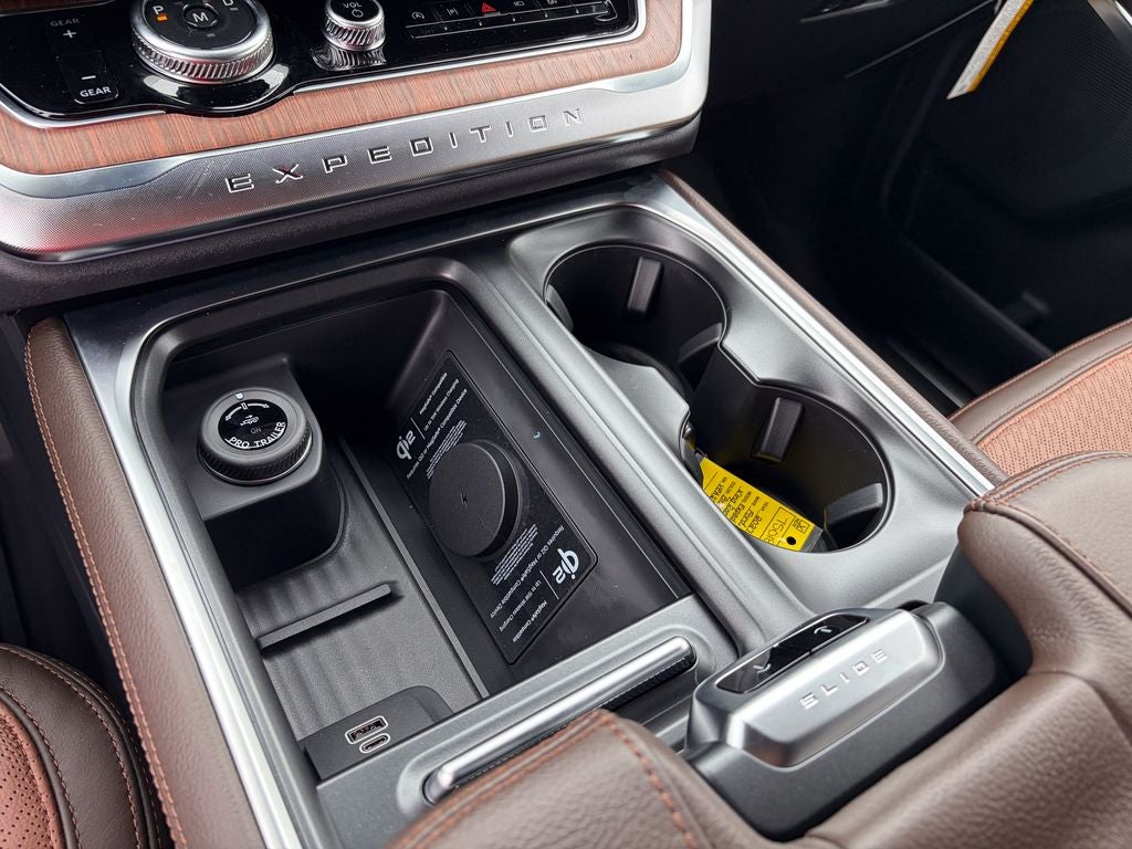 2027 Ford Expedition King Ranch