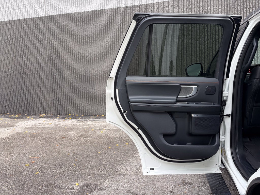 2027 Ford Expedition Timberline Trailhead