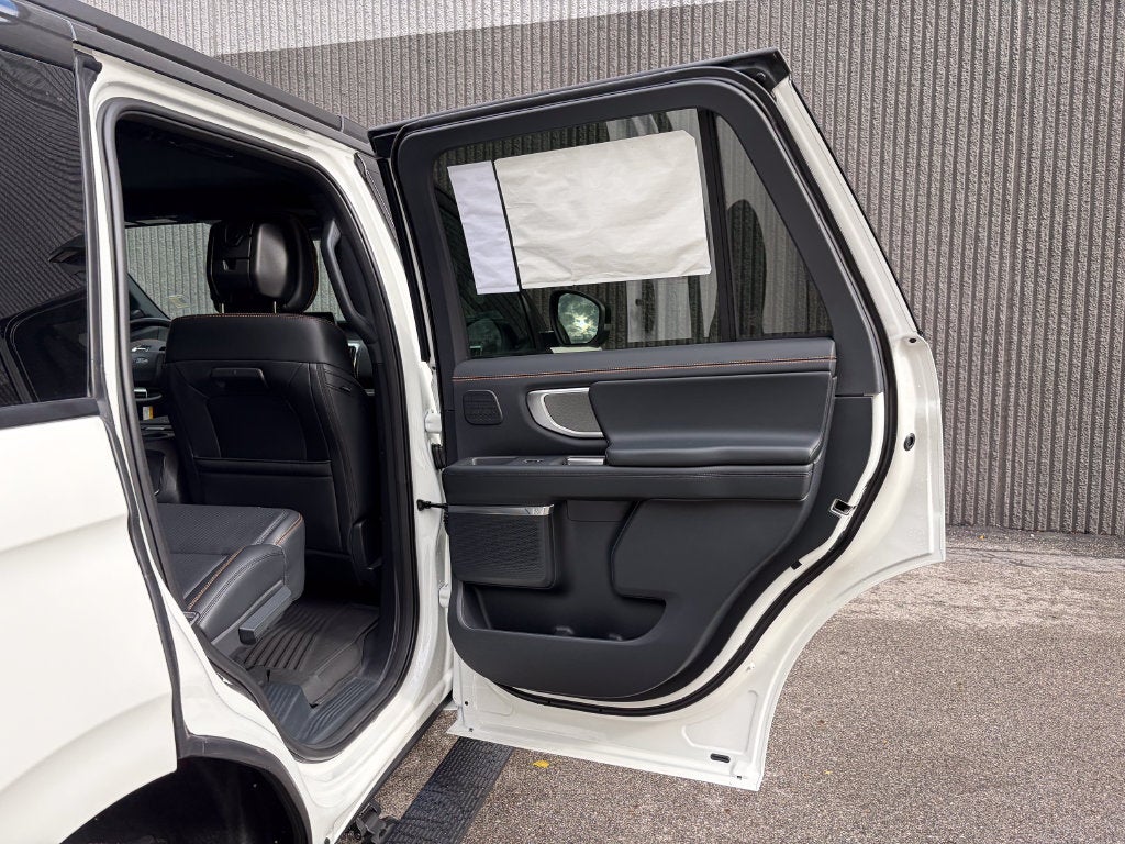 2027 Ford Expedition Timberline Trailhead