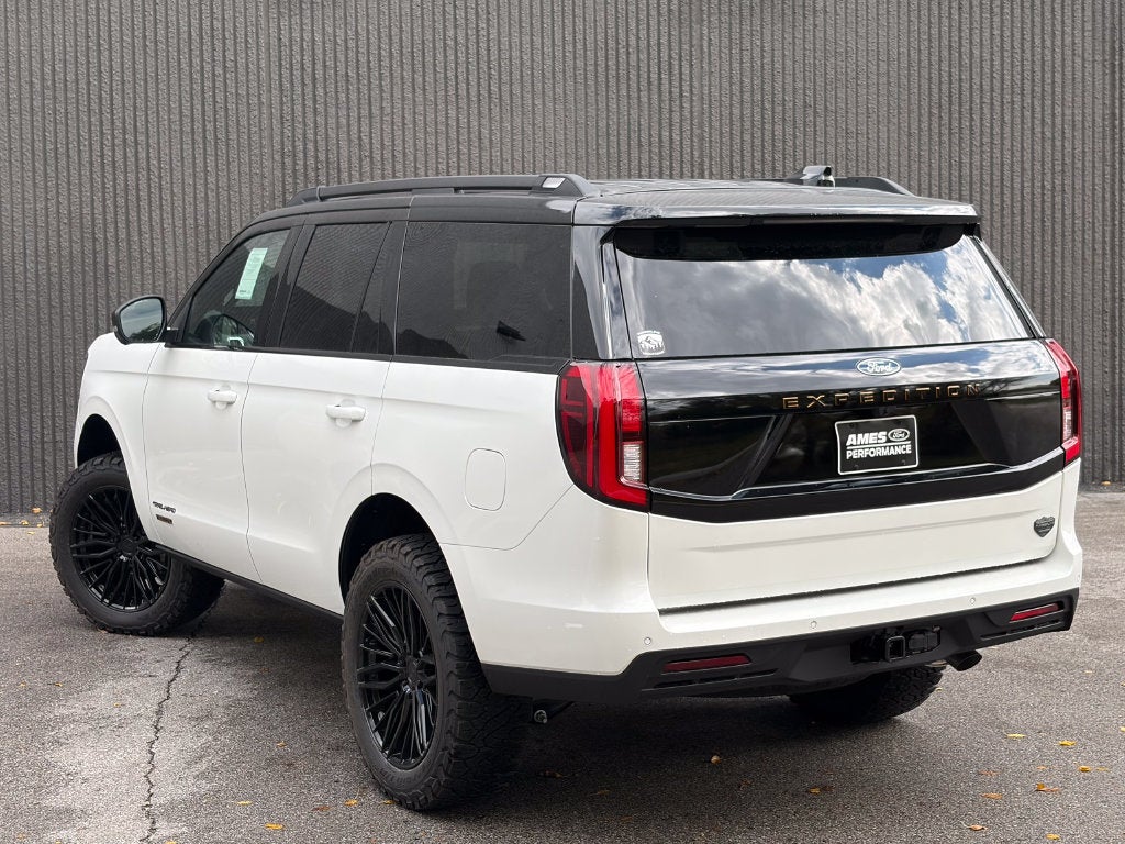 2027 Ford Expedition Timberline Trailhead