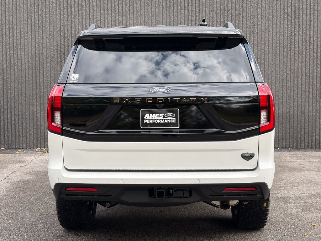 2027 Ford Expedition Timberline Trailhead