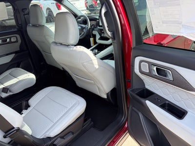 2027 Ford Explorer Platinum