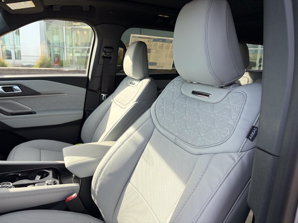 2027 Ford Explorer Platinum
