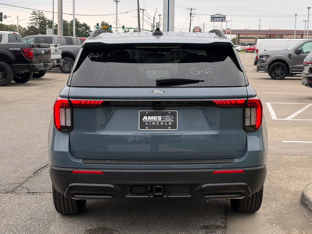 2027 Ford Explorer ST-Line