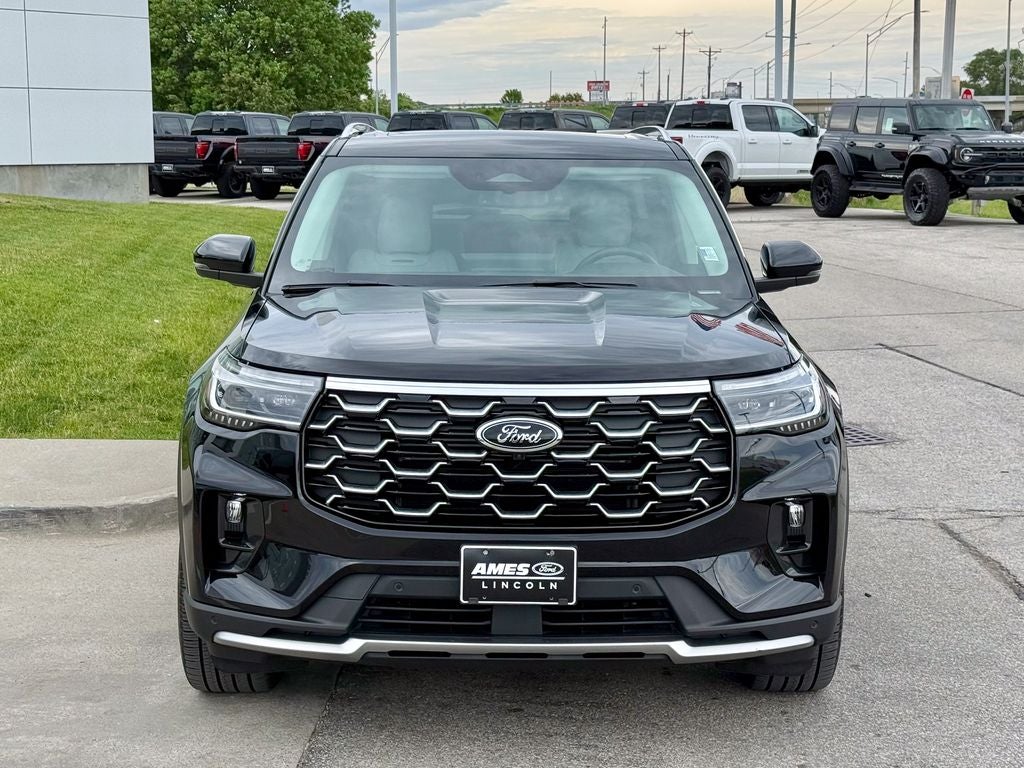 2025 Ford Explorer Platinum