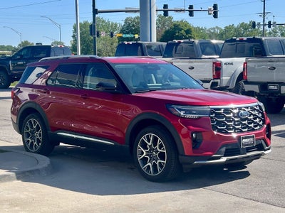 2025 Ford Explorer Platinum