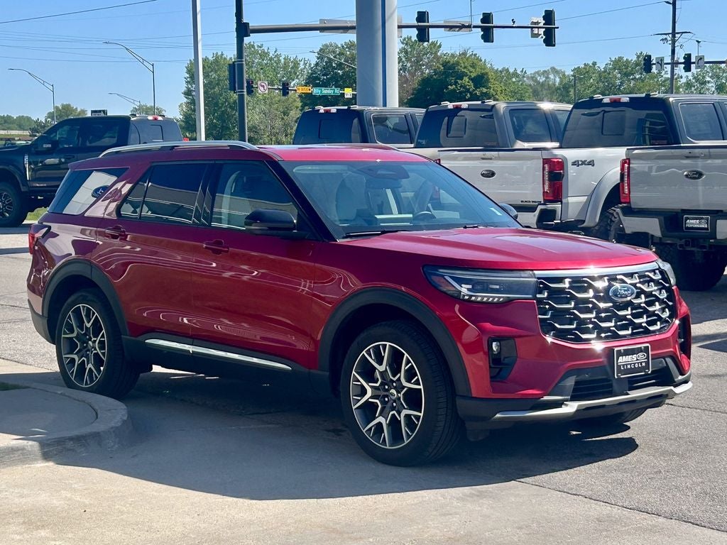 2025 Ford Explorer Platinum
