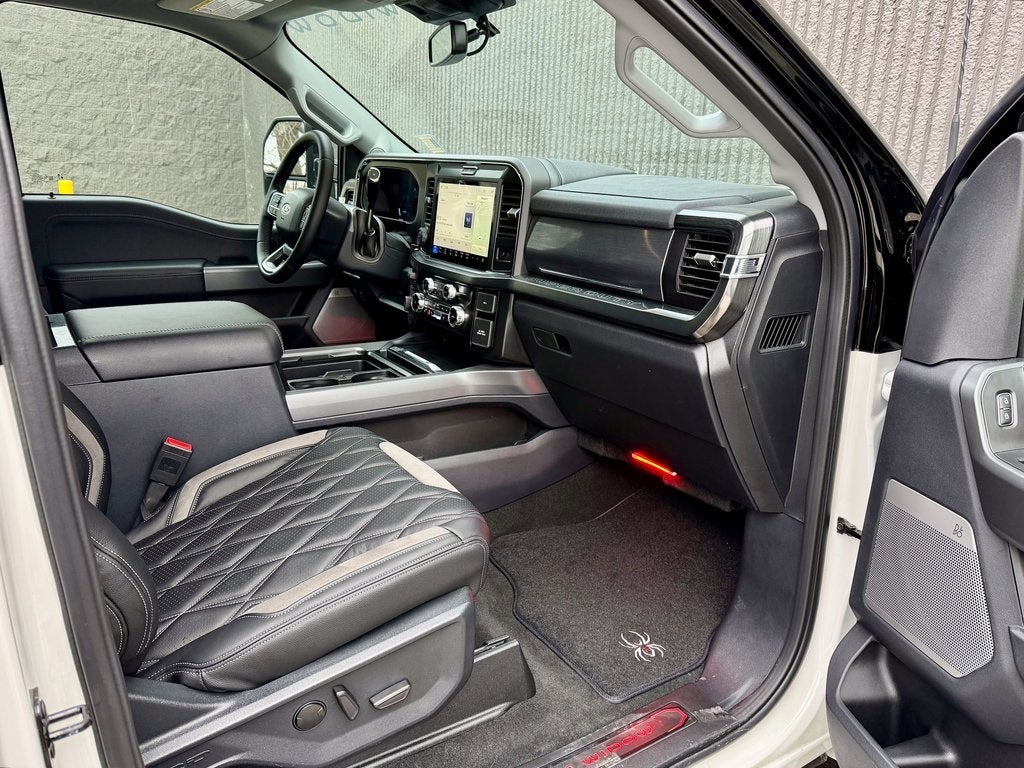 2026 Ford F-250SD Black Widow