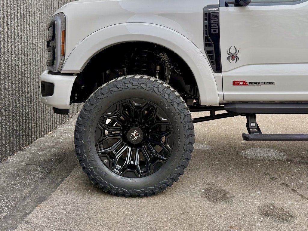 2026 Ford F-250SD Black Widow