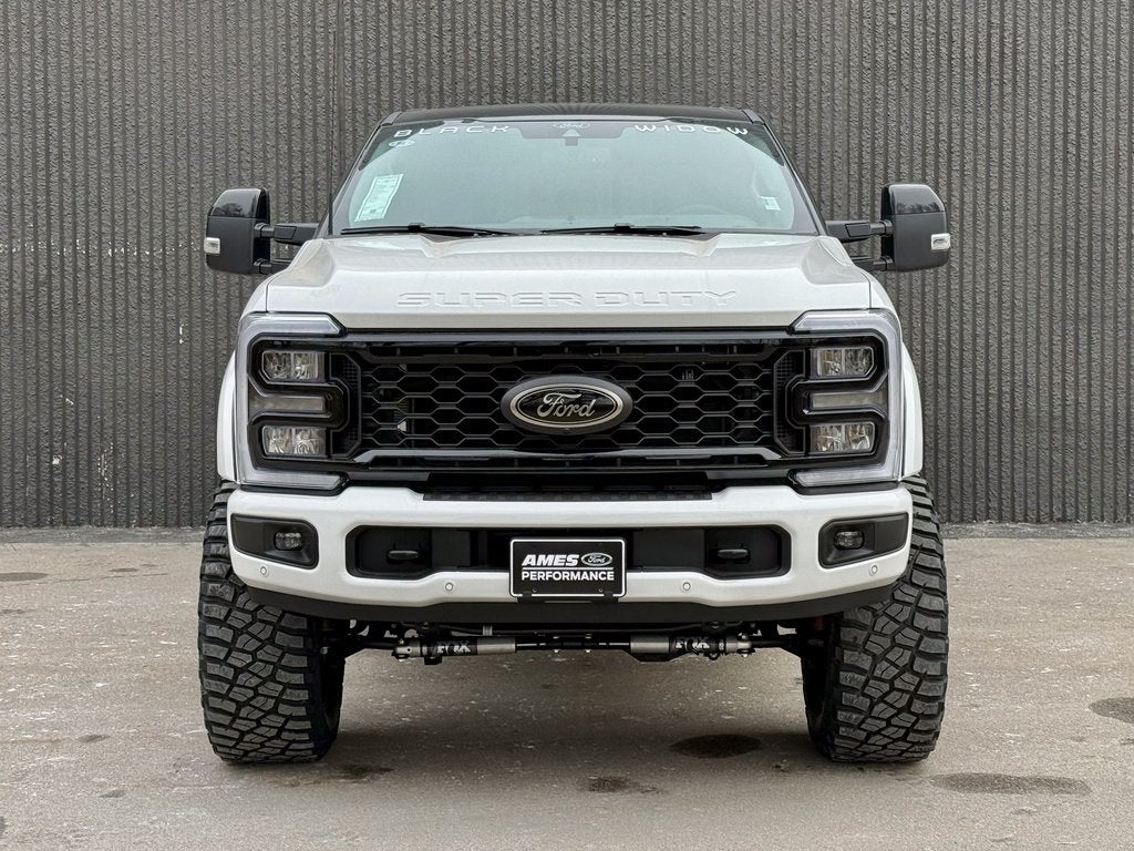 2026 Ford F-250SD Black Widow