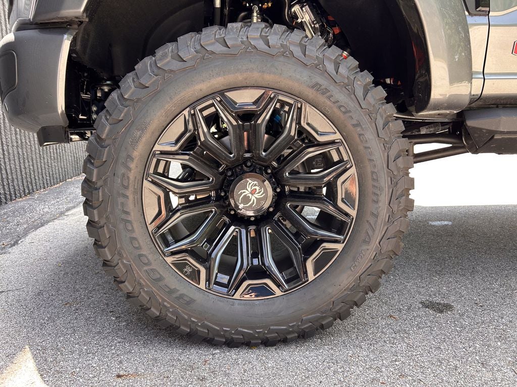 2026 Ford F-250SD Black Widow