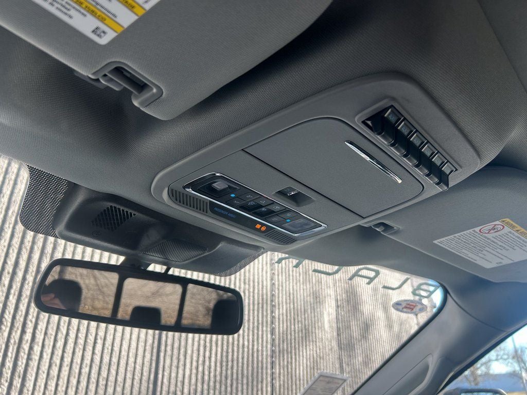 2026 Ford F-250SD Black Widow