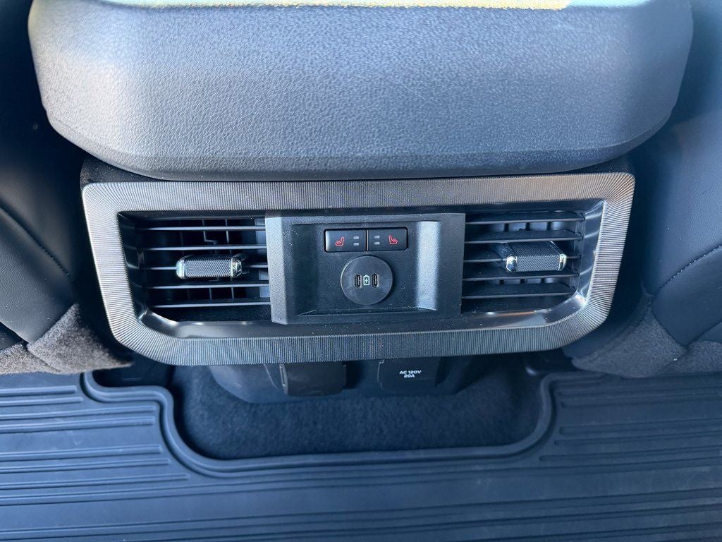 2024 Ford F-250SD Platinum