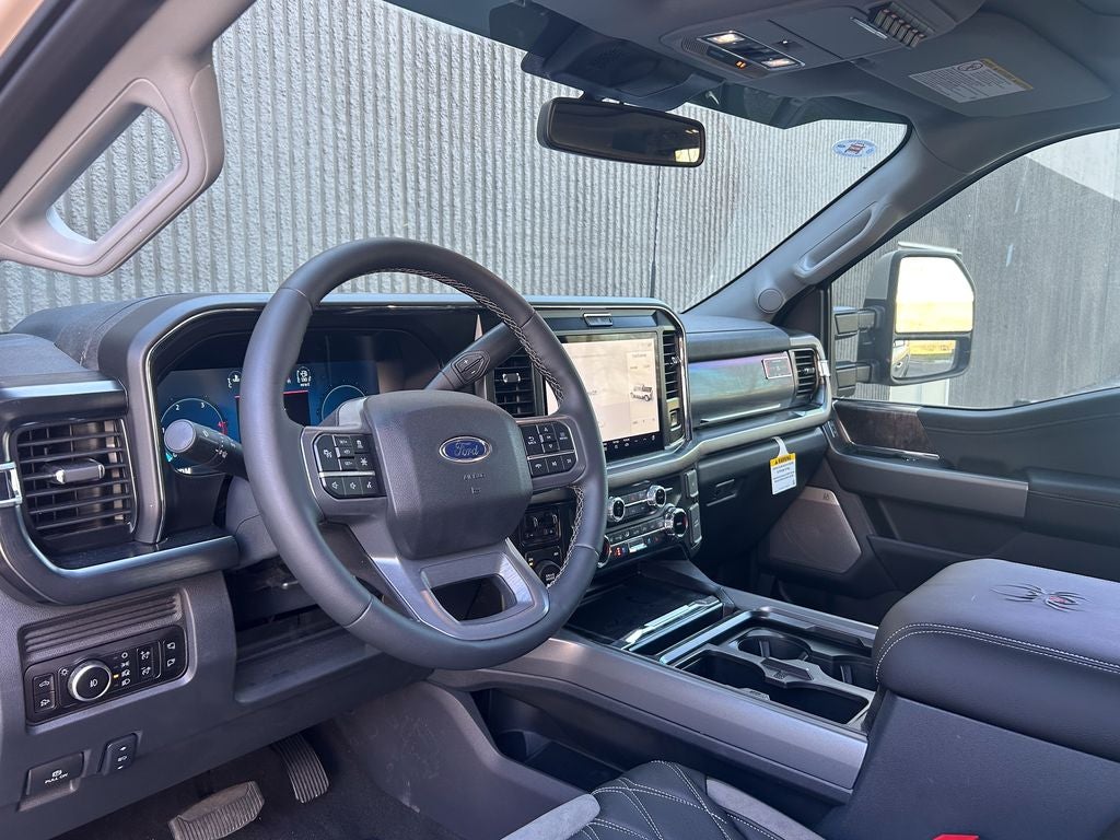 2026 Ford F-250SD Black Widow