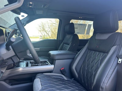 2026 Ford F-250SD Black Widow