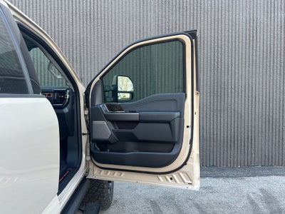 2026 Ford F-250SD Black Widow