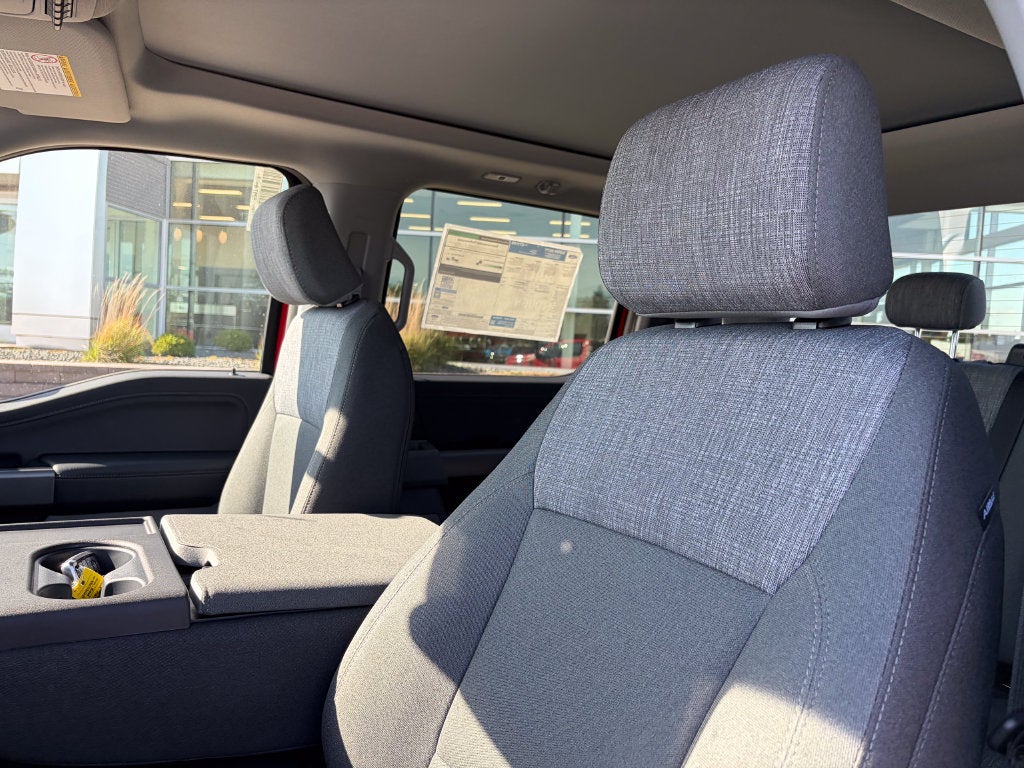 2027 Ford F-250SD XLT