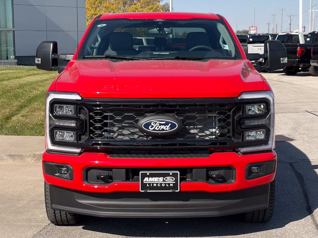 2027 Ford F-250SD XLT