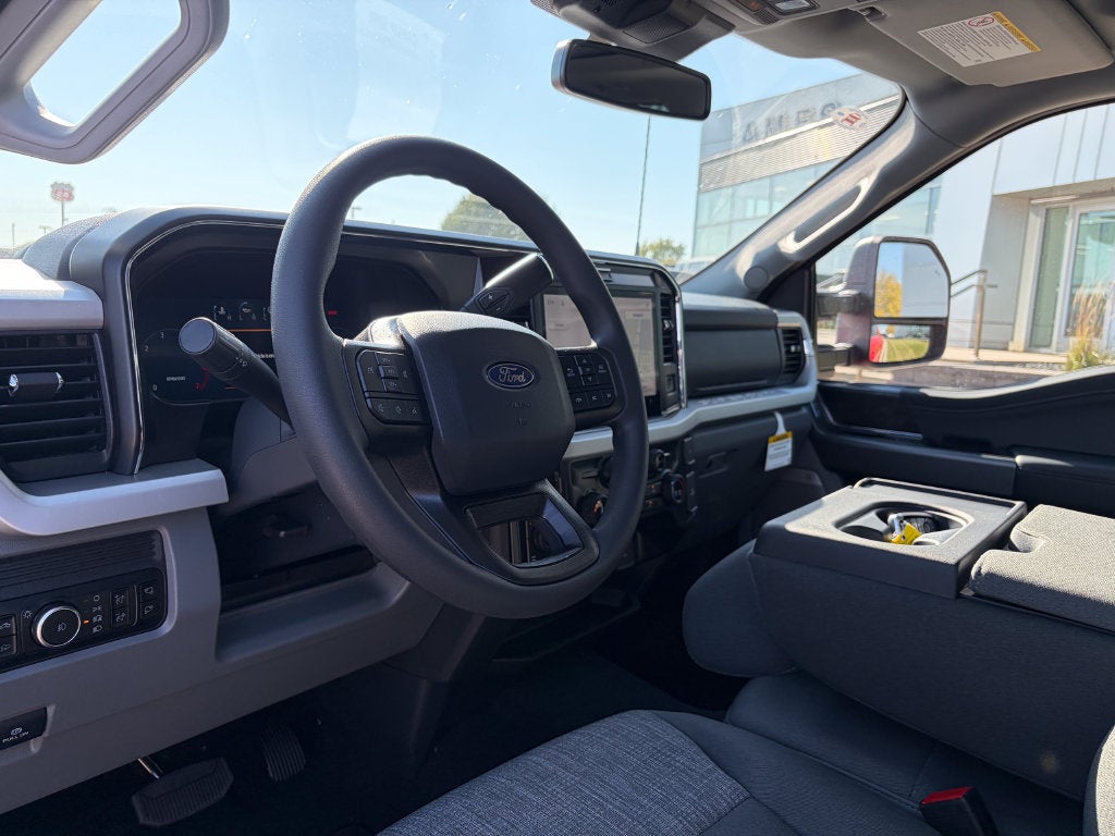 2027 Ford F-250SD XLT