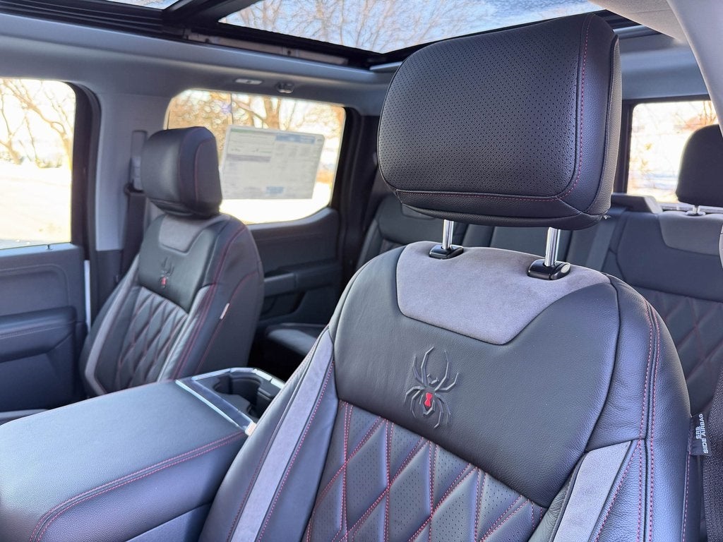 2026 Ford F-250SD Black Widow