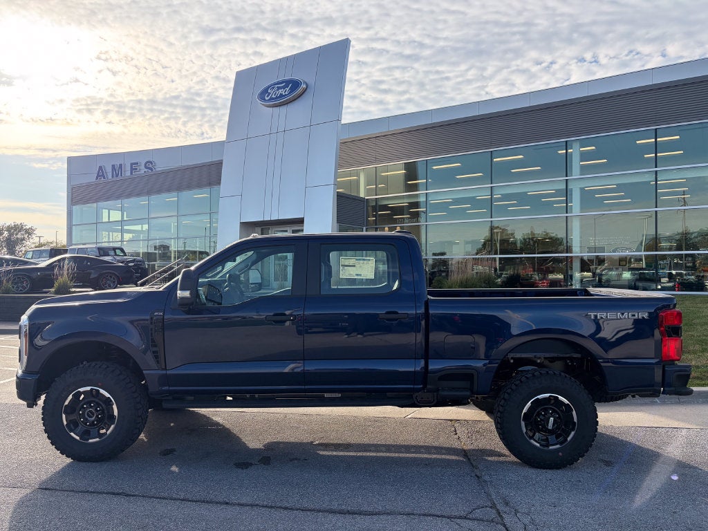 2027 Ford F-350SD XL