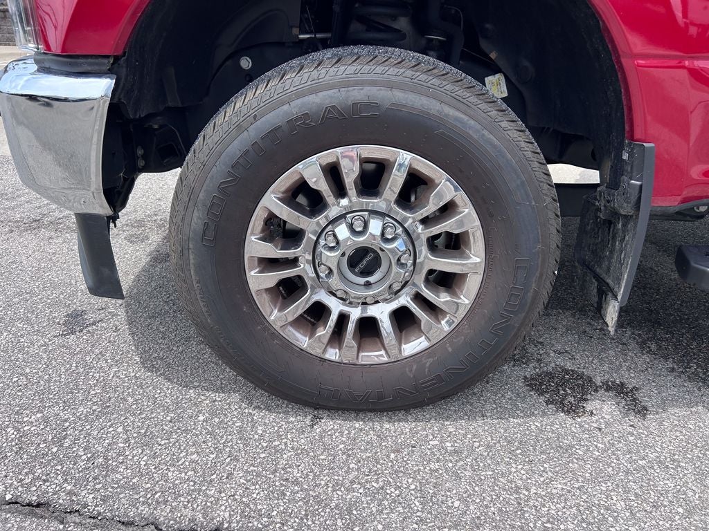 2022 Ford F-350SD Lariat