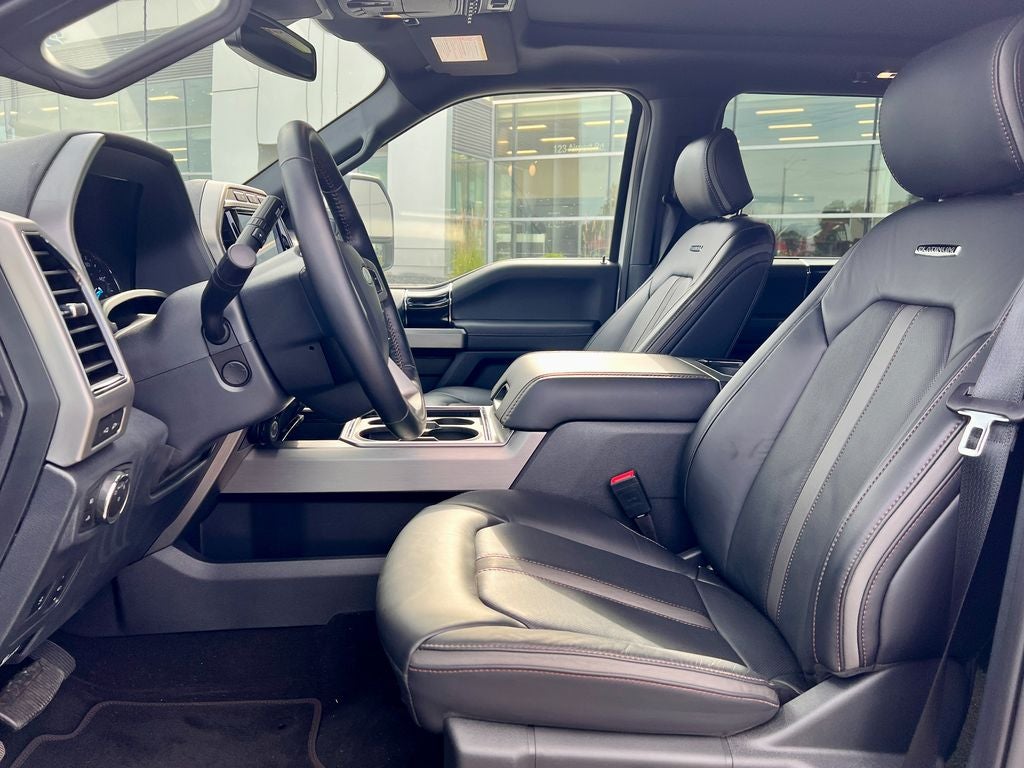 2022 Ford F-350SD Platinum