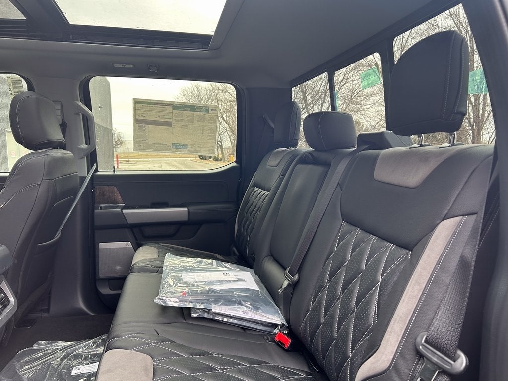 2026 Ford F-350SD Black Widow DRW