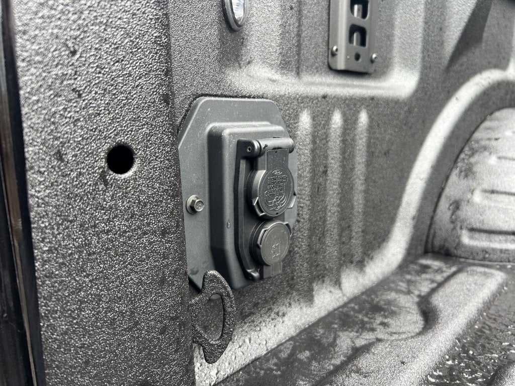 2026 Ford F-350SD Black Widow DRW