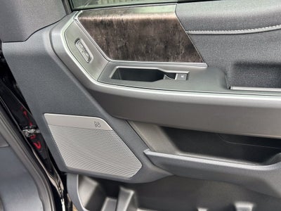 2026 Ford F-350SD Black Widow DRW