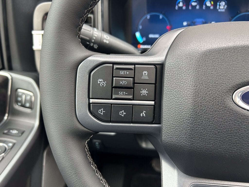 2026 Ford F-350SD Black Widow DRW