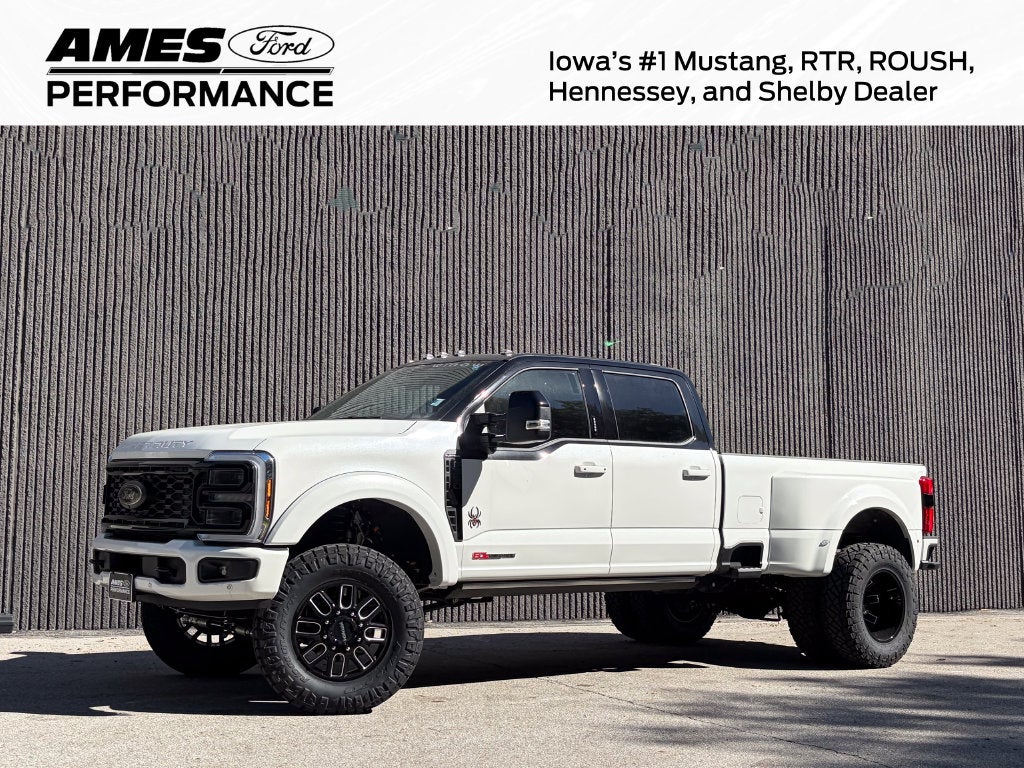 2026 Ford F-350SD Black Widow DRW