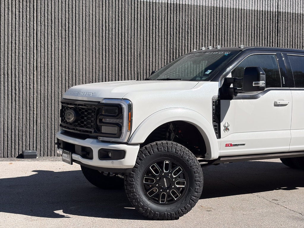 2026 Ford F-350SD Black Widow DRW