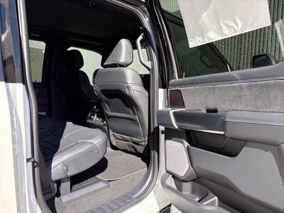 2026 Ford F-350SD Black Widow DRW