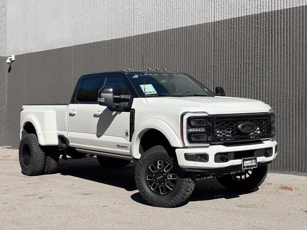 2026 Ford F-350SD Black Widow DRW