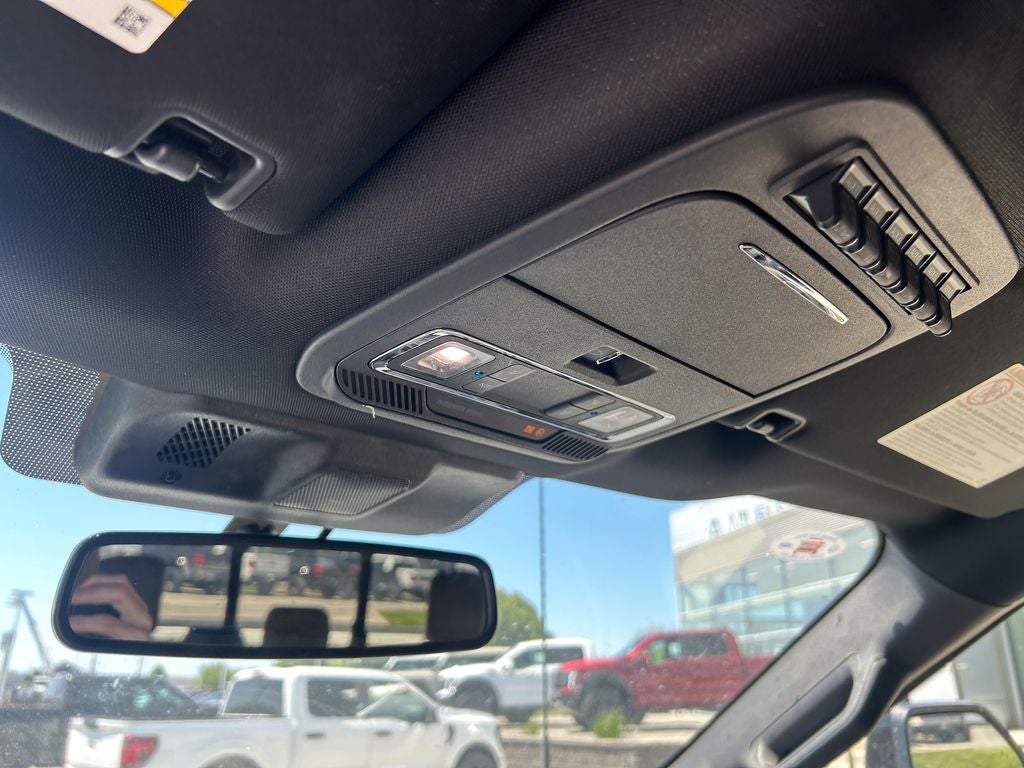 2024 Ford F-350SD Lariat DRW
