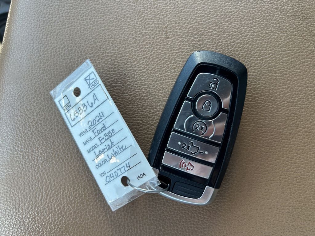 2024 Ford F-350SD Lariat DRW